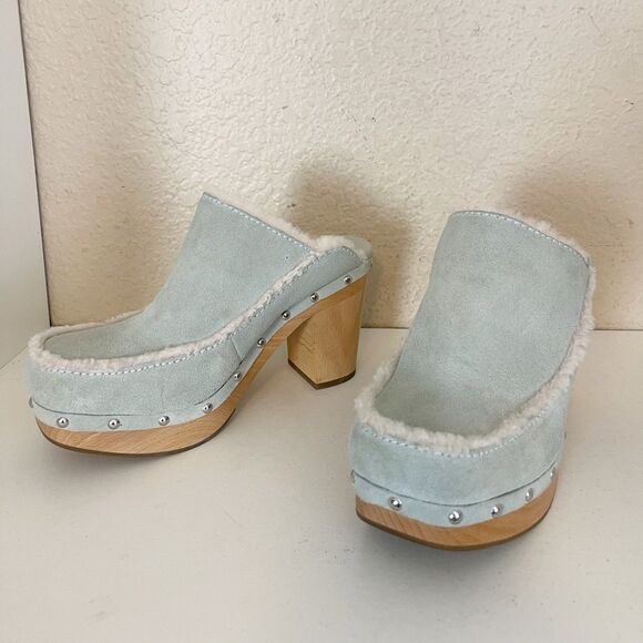 UGG Aubriana Platform Slip On Wooden Clog Heel in Sage mint green 9 - Picture 7 of 16